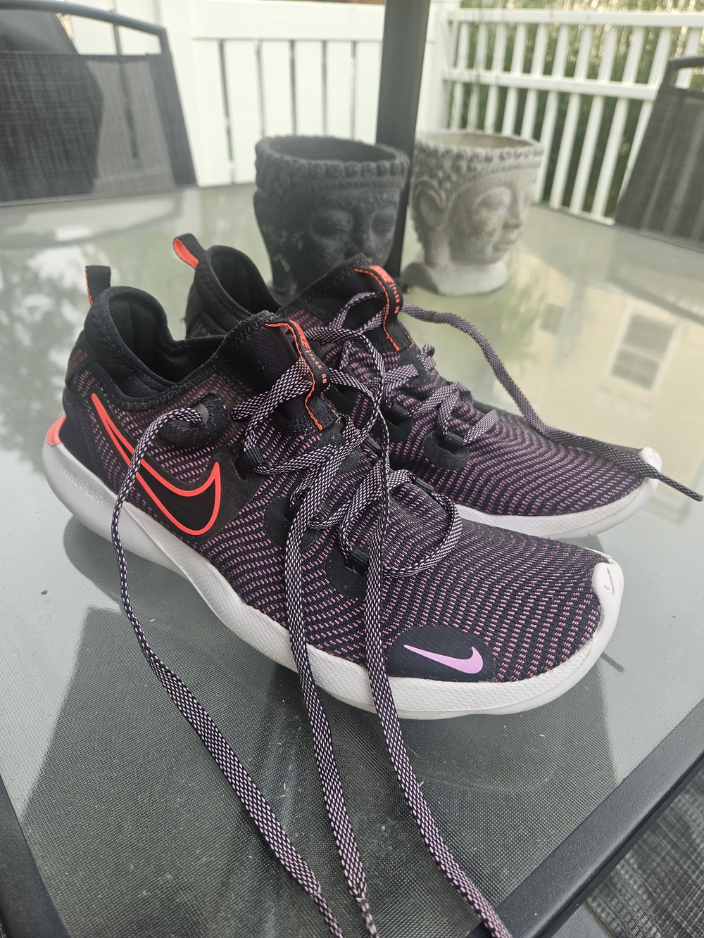 Nike Flex Women's Black RUNNING shoes with Pink and Coral Accents